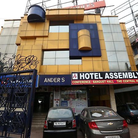 Hotel Assembly-Shillong Exteriör bild