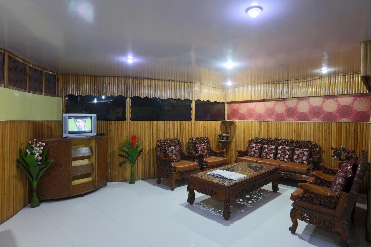 Hotel Assembly-Shillong Exteriör bild